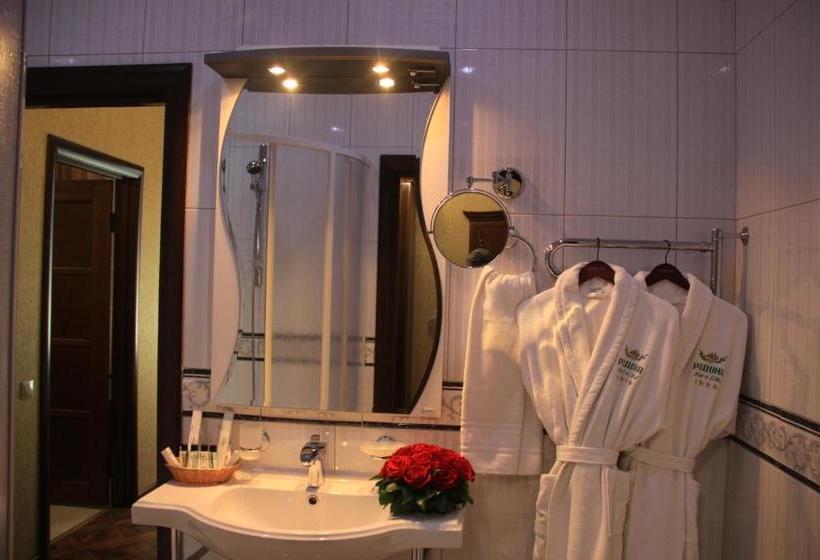 هتل Pansionat Rodina