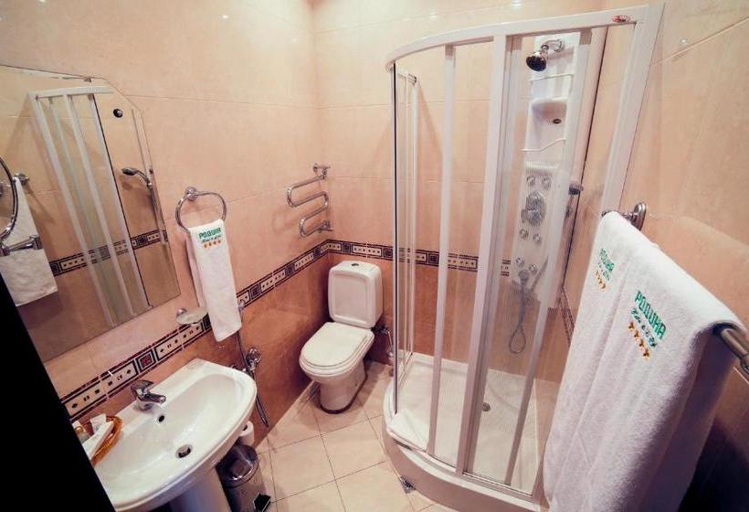 هتل Pansionat Rodina