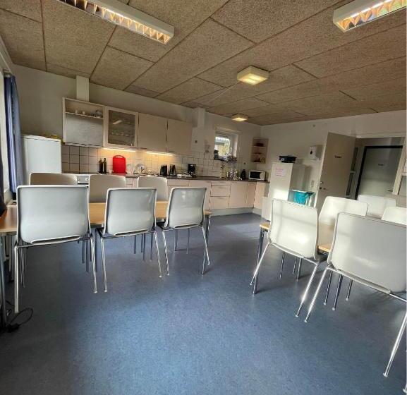 Roslev Vandrerhjem Hostel