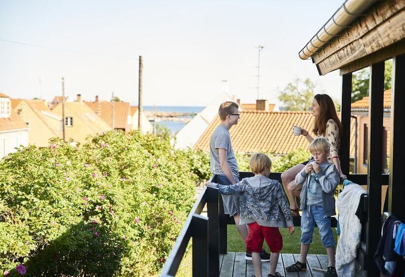 Svaneke Vandrerhjem   Hostel