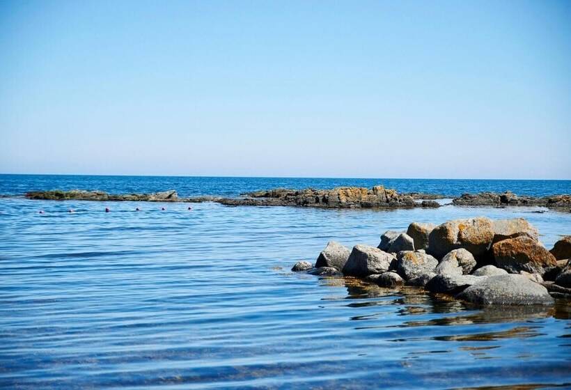 Svaneke Vandrerhjem   Hostel