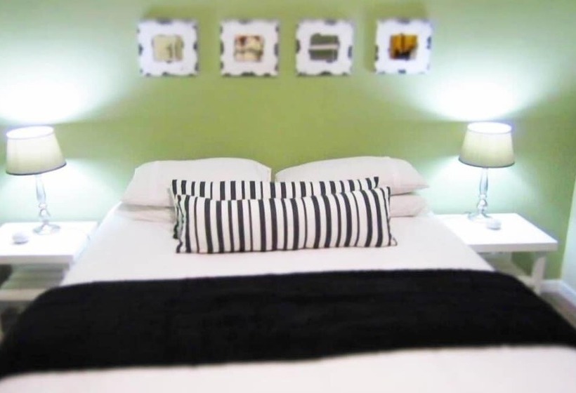 16 On Main Arniston Pet Friendly