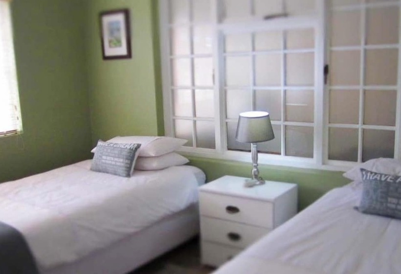 16 On Main Arniston Pet Friendly