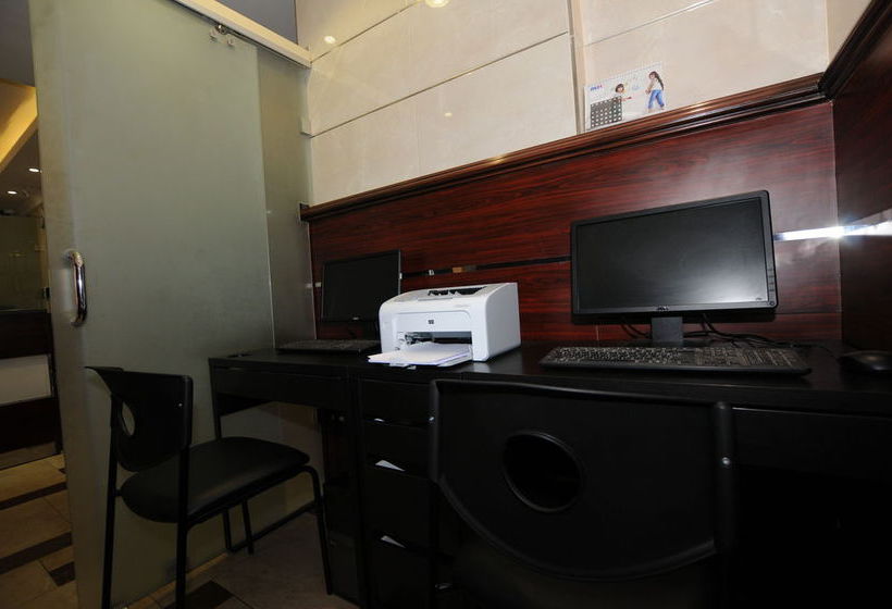 Al Muhanna Plaza Salmiya Old Souk