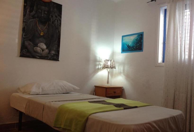 הוסטל Pura Vida Corralejo