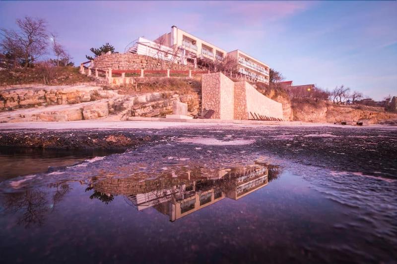 Aparthotel Castrum Novum