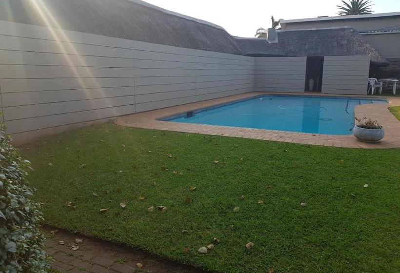 Riversway Guest House