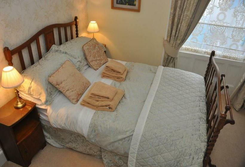 민박 Bank House B And B