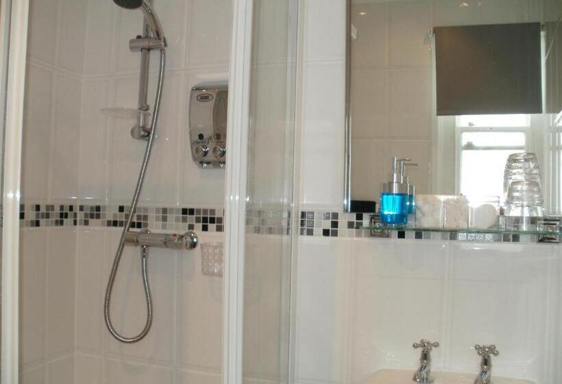 Bed and Breakfast Chiverton House Guest Accommodation