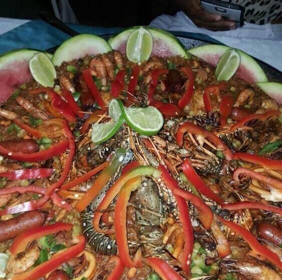 ベッドアンドブレックファースト Luz De Luna Hotel & Spanish Restaurant