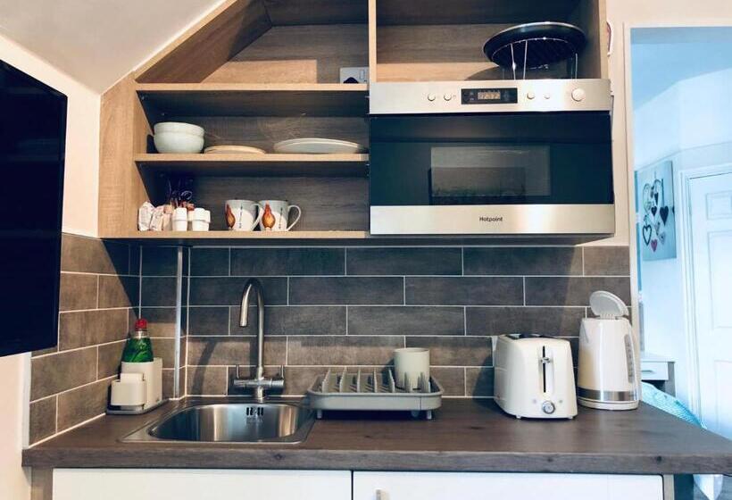 住宿加早餐  Wordsworths Guest House