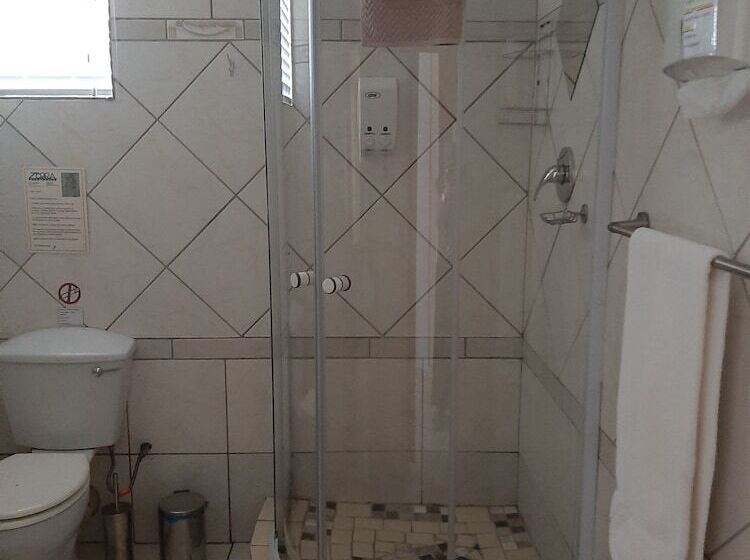 Bed and Breakfast Zebra Guesthouse