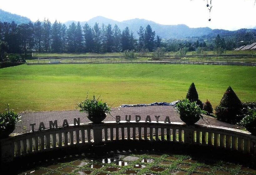 Bigland Hotel & Convention Sentul