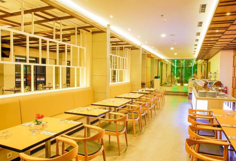 فندق Evo  Pekanbaru