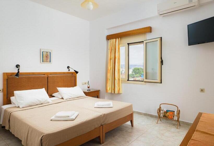 Fotis Studios Apartments