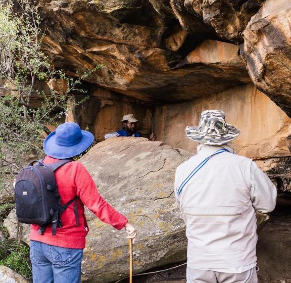 Ganora Guest Farm, Camping And Excursions