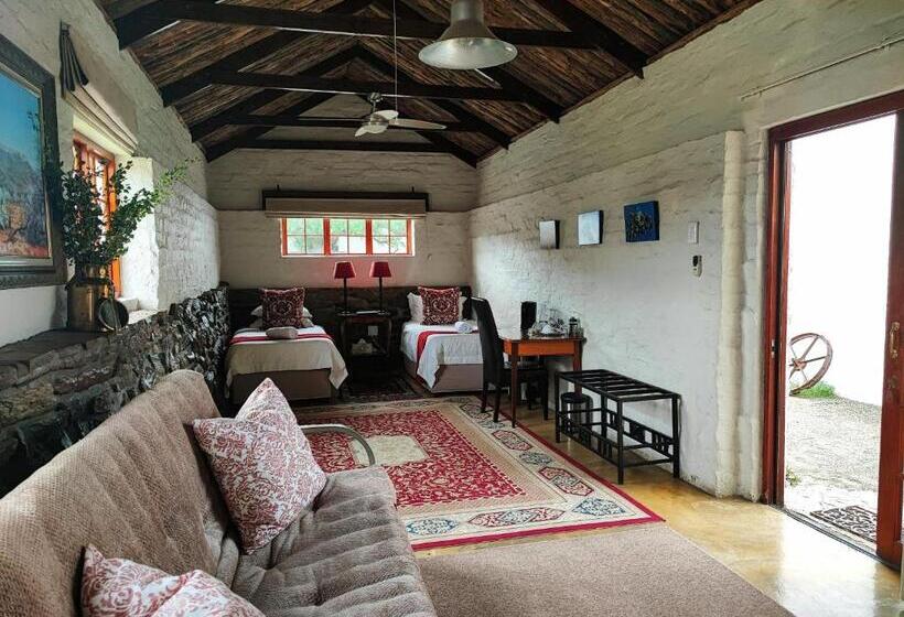 Ganora Guest Farm, Camping And Excursions