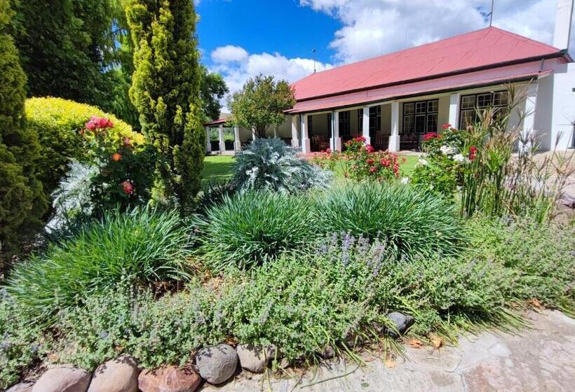 Ganora Guest Farm, Camping And Excursions