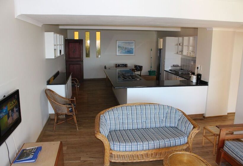 Glenmore Sands Beach Resort