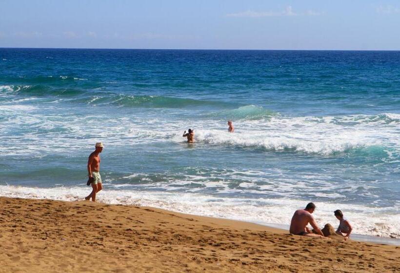 Glyfada Gorgona Apartments