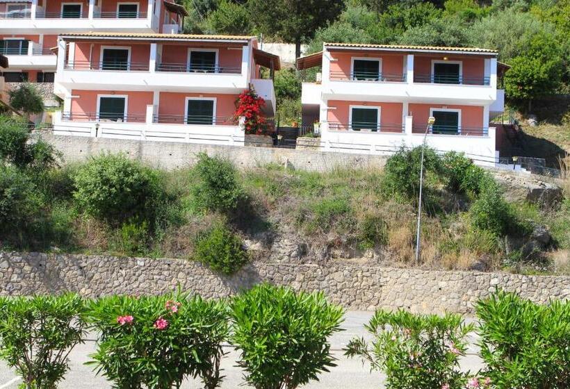 Glyfada Gorgona Apartments