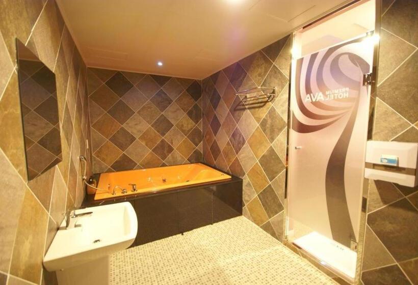 Ava Hotel Changwon