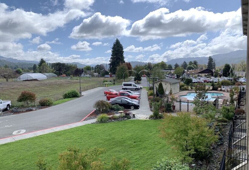 호텔 Blue Lake Casino And