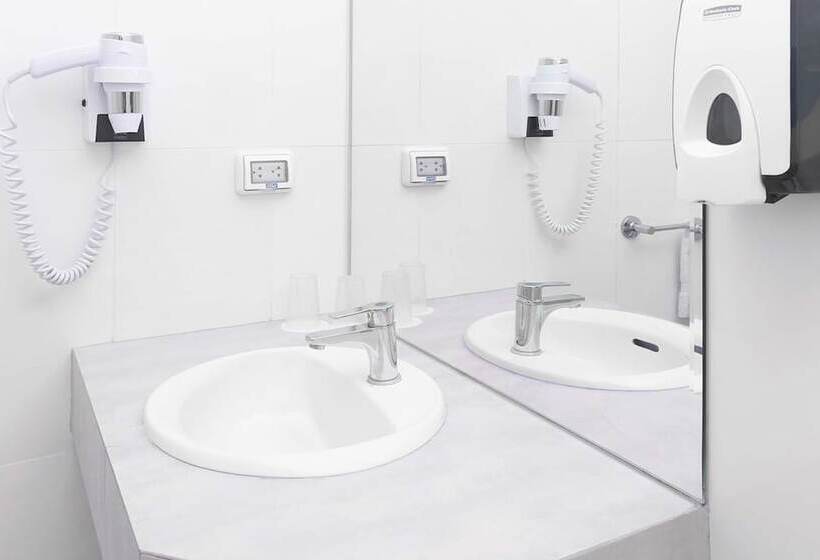 هتل Casa Andina Standard Talara