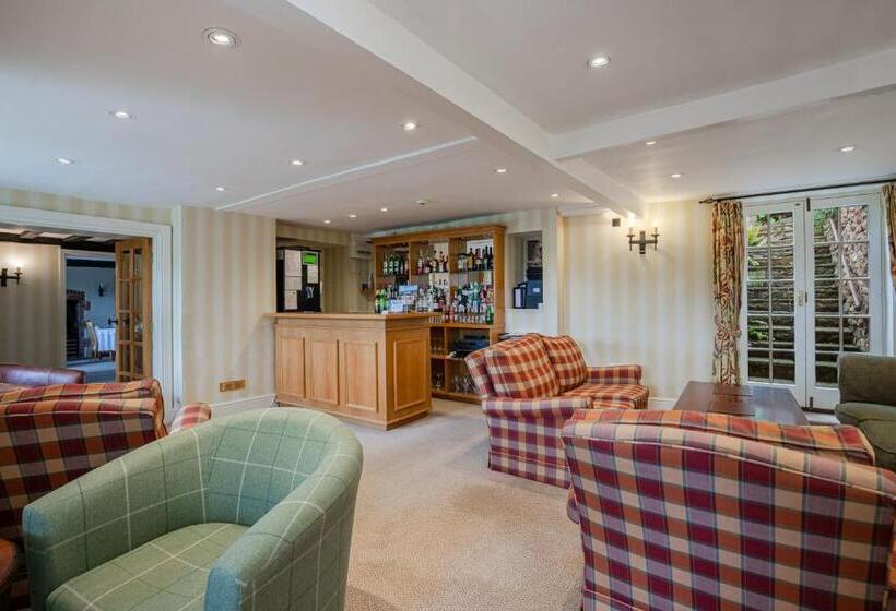 Castle Of Comfort Hotel & Restaurant