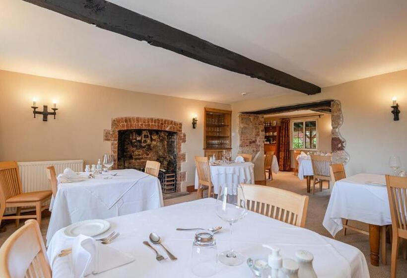 Castle Of Comfort Hotel & Restaurant