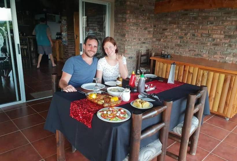 Отель Charihandra Game Lodge