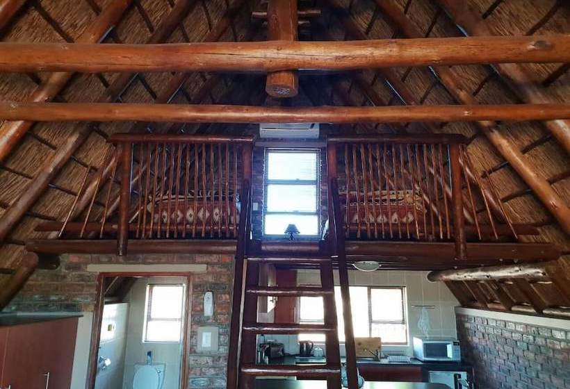 Отель Charihandra Game Lodge