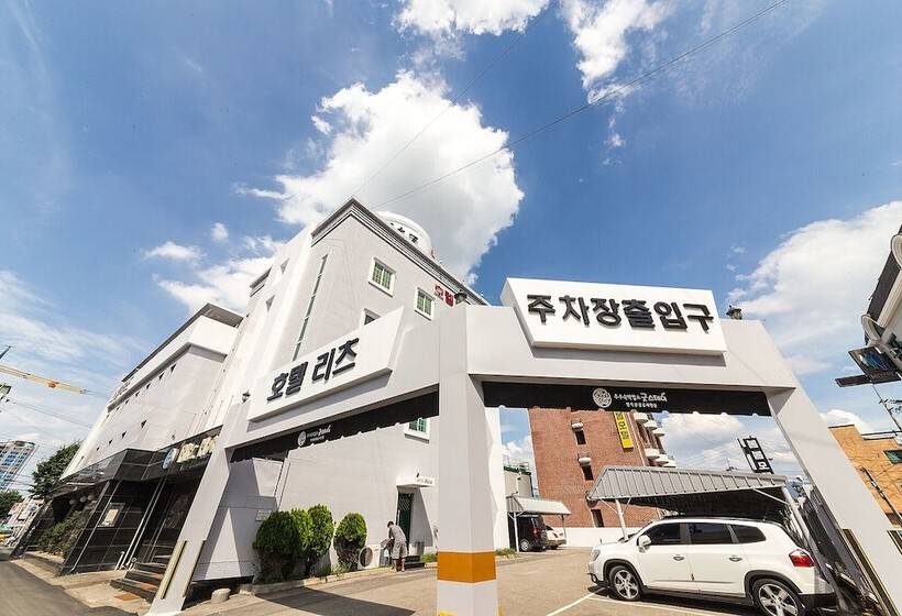 Chuncheon Hotel Ritz