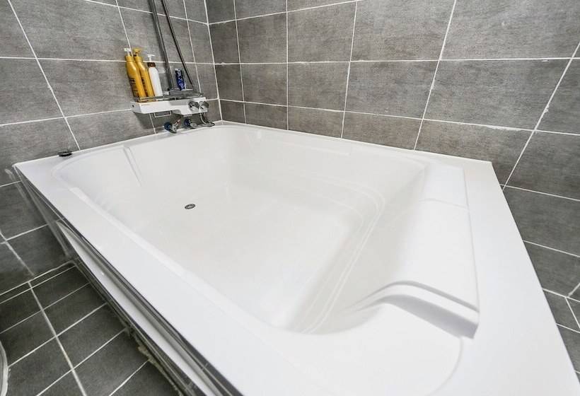 Chuncheon Hotel Ritz