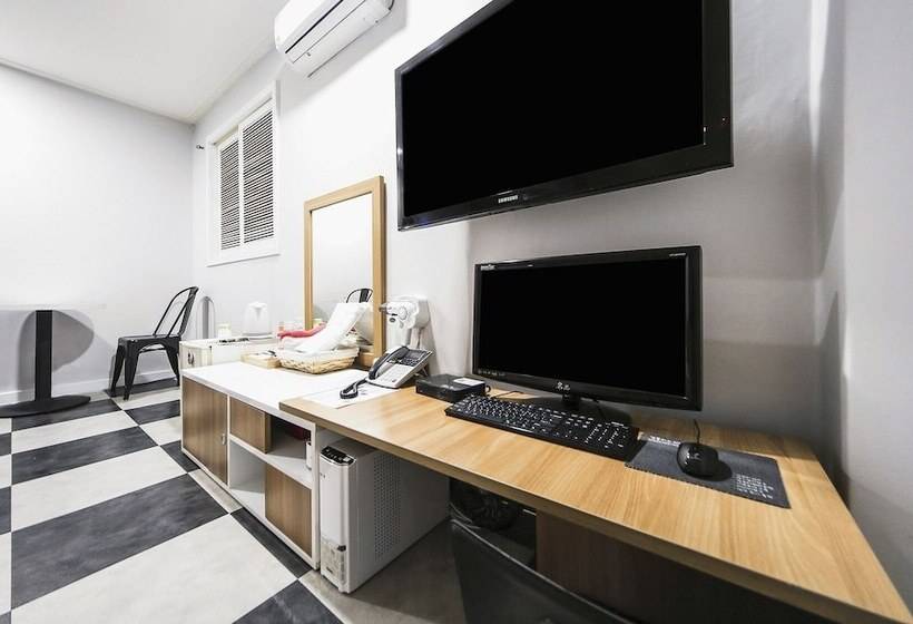 Chuncheon Hotel Ritz