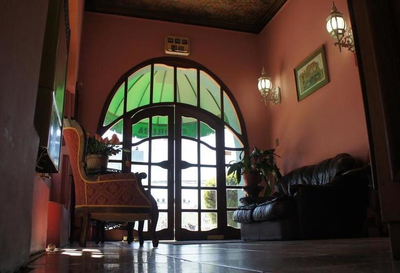 בית מלון כפרי Cordillera