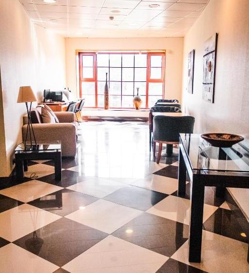 Отель Diego De Almagro Coyhaique