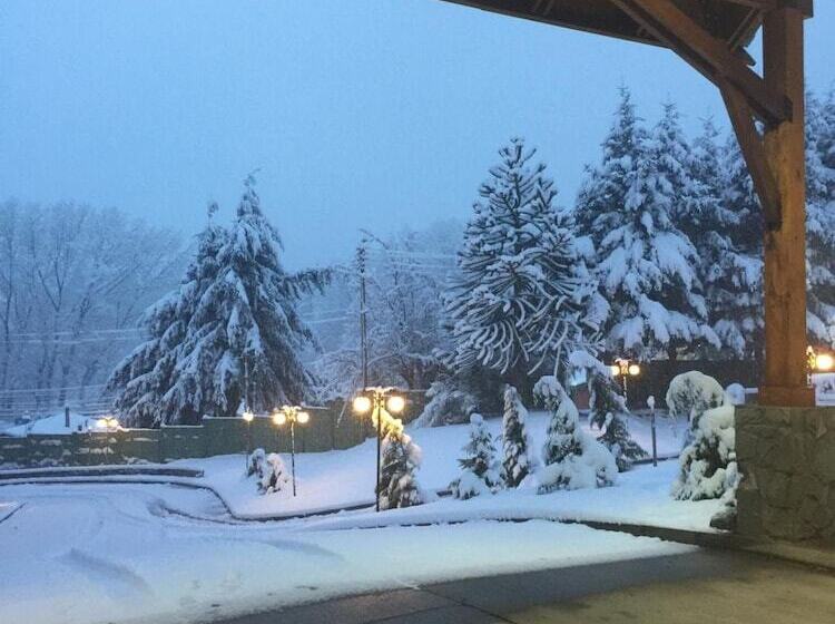 Отель Diego De Almagro Coyhaique