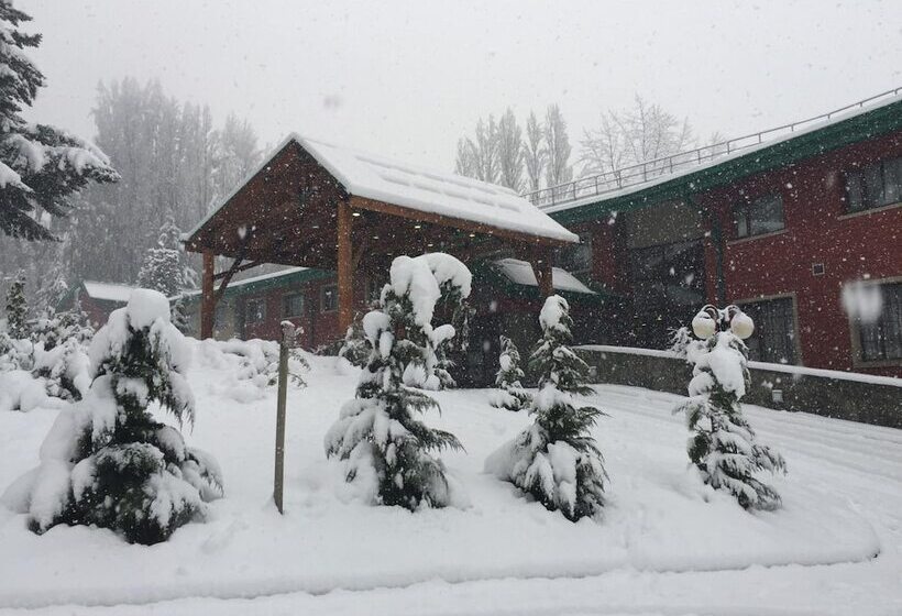 Отель Diego De Almagro Coyhaique