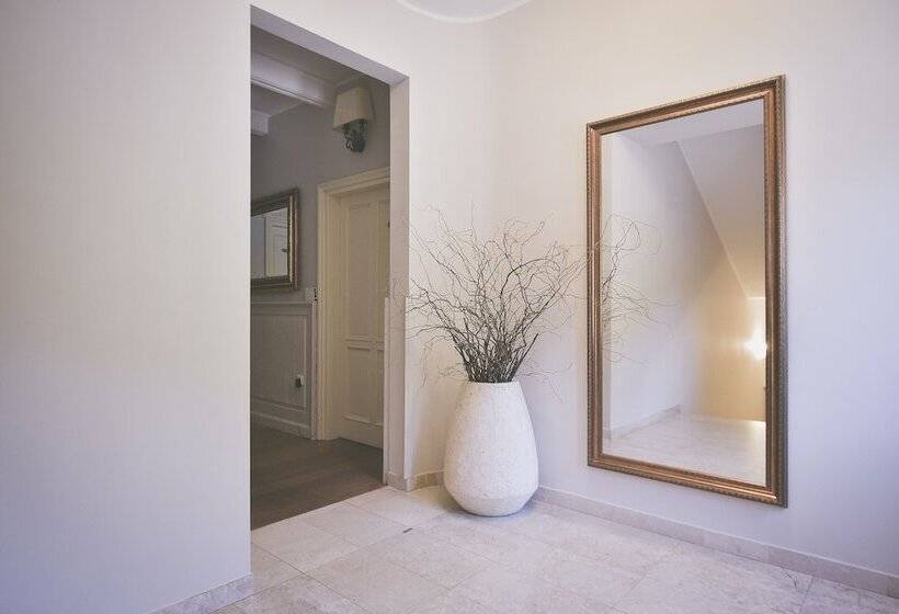 هتل Draga Di Lovrana