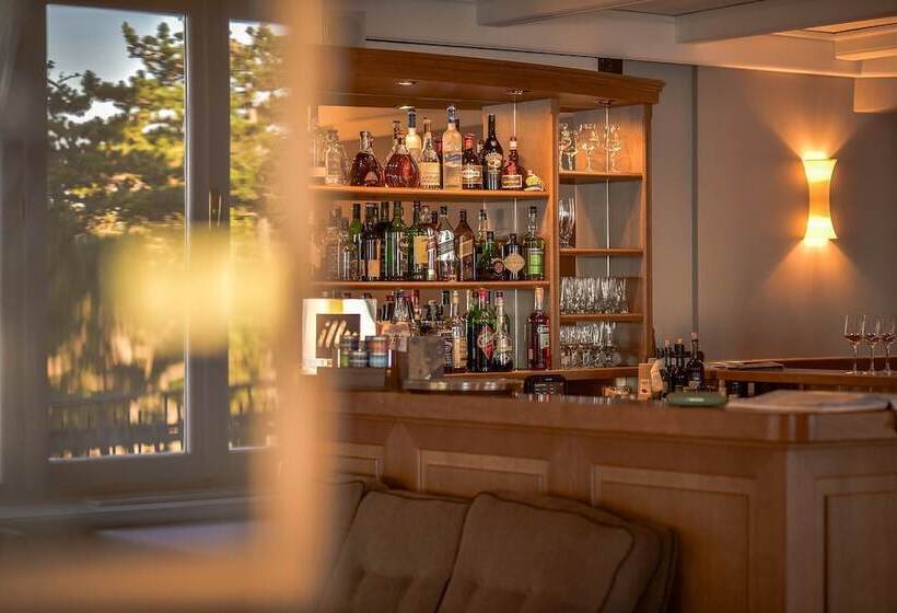 هتل Draga Di Lovrana