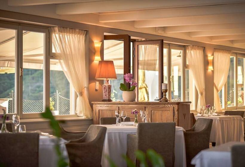 هتل Draga Di Lovrana