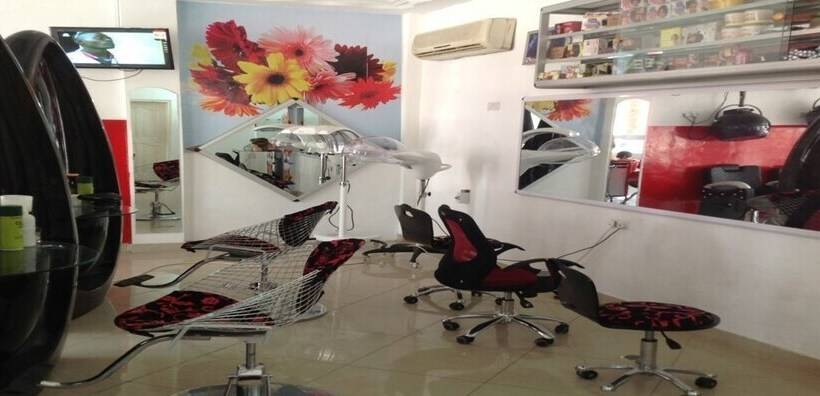 هتل Faculty Apartments & Hostels