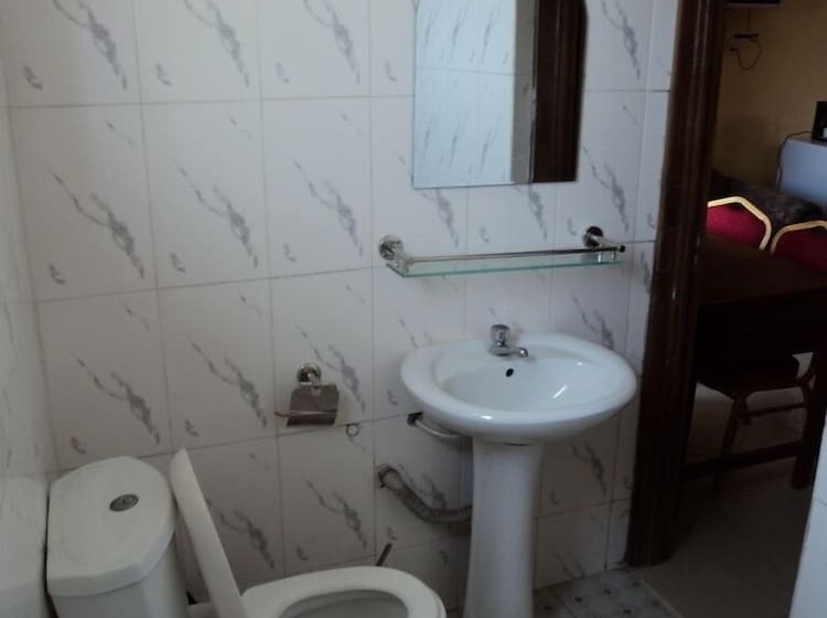 هتل Faculty Apartments & Hostels