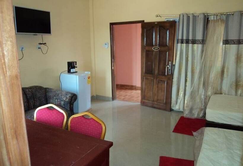 هتل Faculty Apartments & Hostels