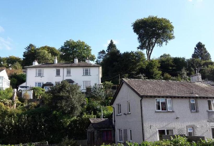 호텔 Ferndale Lodge