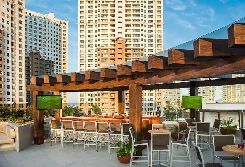 호텔 Fiesta Inn Puerto Vallarta Isla