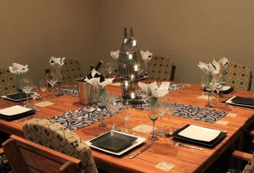 בית מלון כפרי Foreva Wild