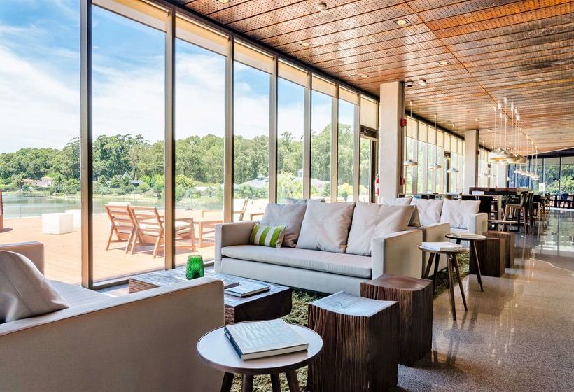 هتل Hampton By Hilton Montevideo Carrasco