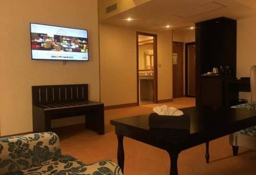 هتل Hôtel New Day